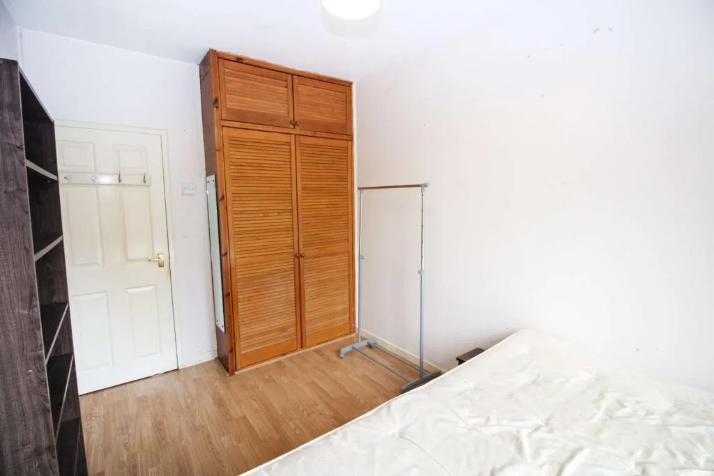 4 bedroom flat for rent