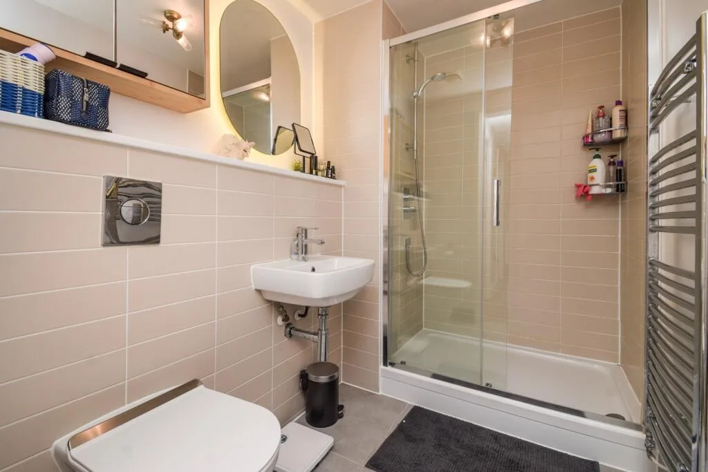 3 bedroom flat for rent