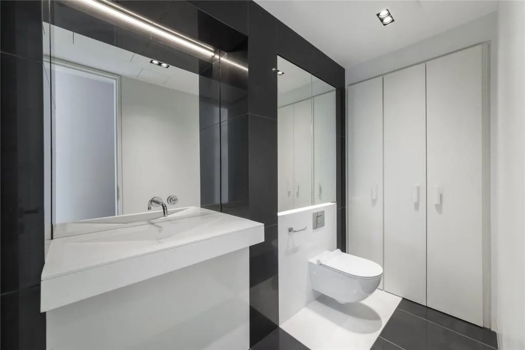 4 bedroom semi-detached house for rent