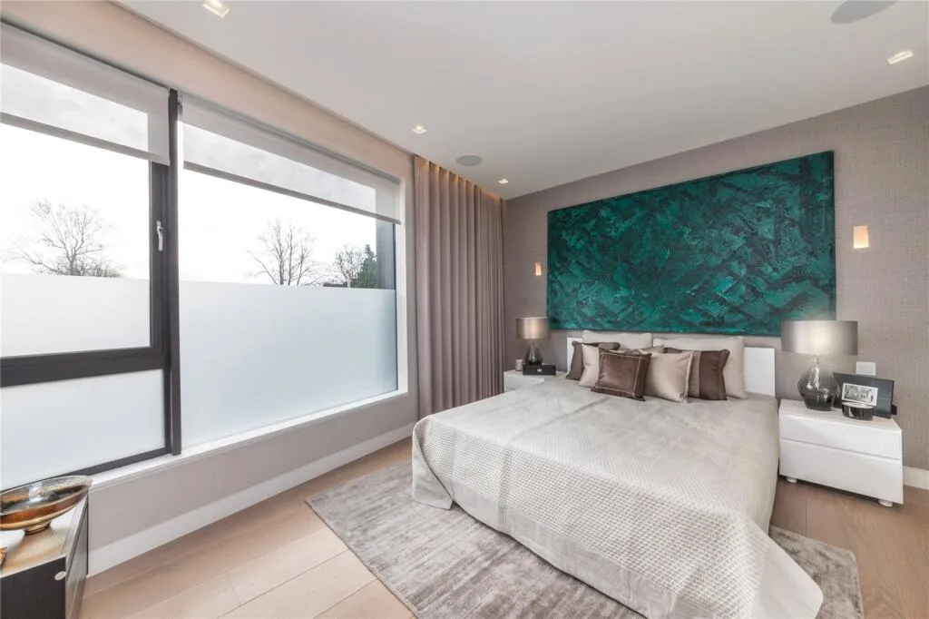 4 bedroom semi-detached house for rent