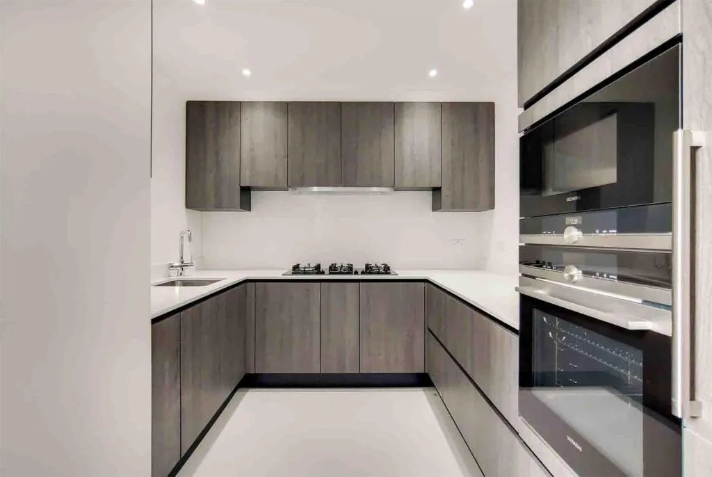 4 bedroom flat for rent