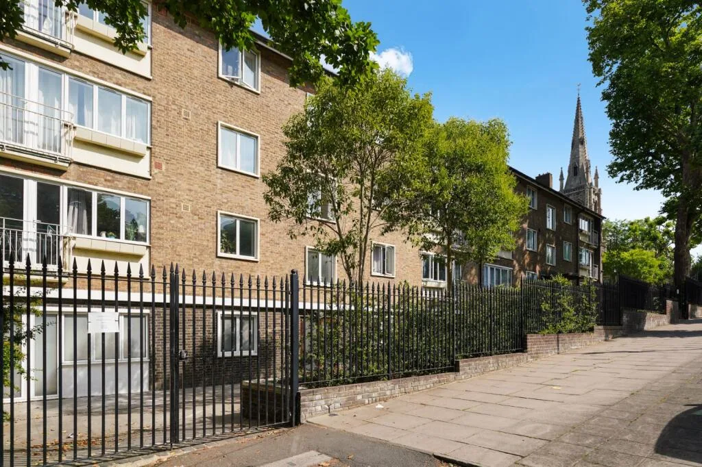 2 bedroom flat for rent