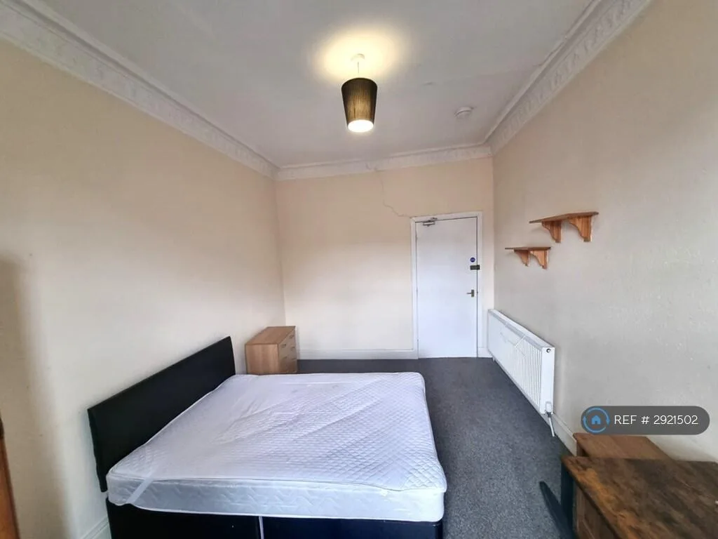 4 bedroom flat for rent