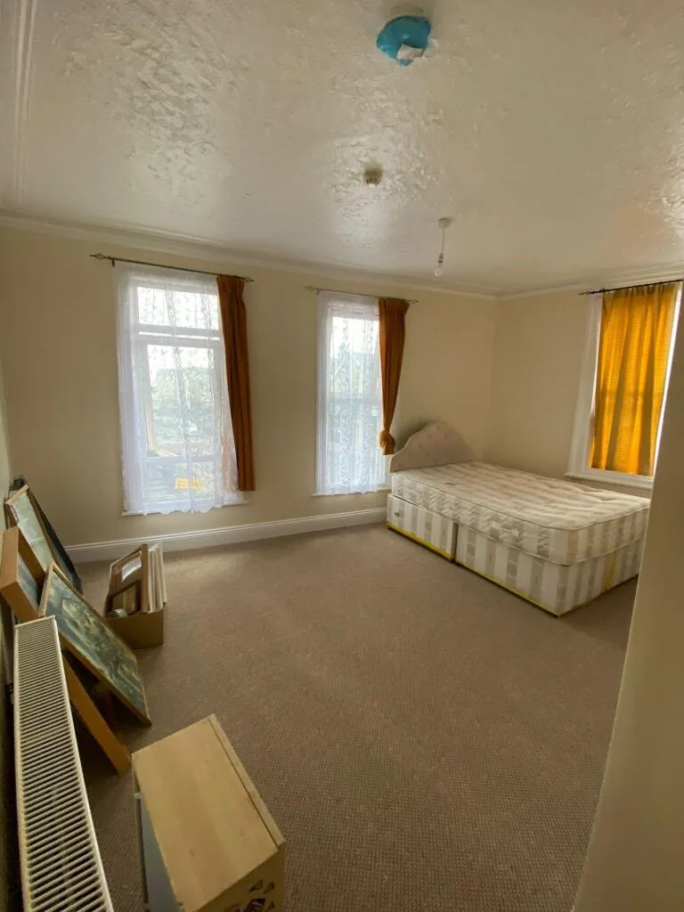 4 bedroom flat for rent