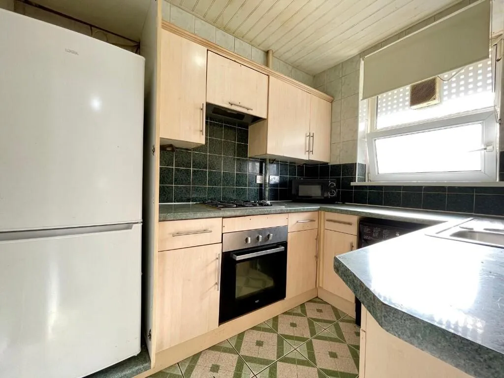 1 bedroom flat share for rent