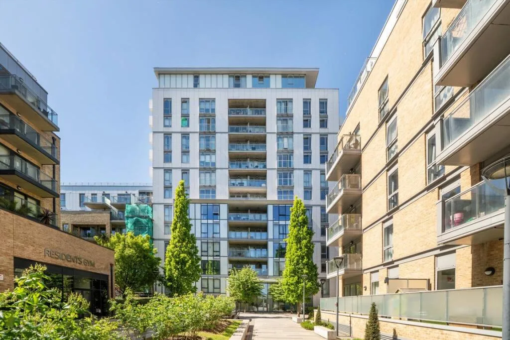 3 bedroom flat for rent