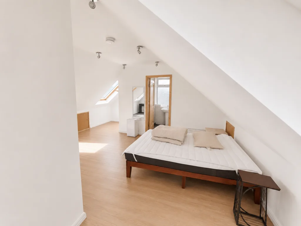 1 bedroom semi-detached house for rent