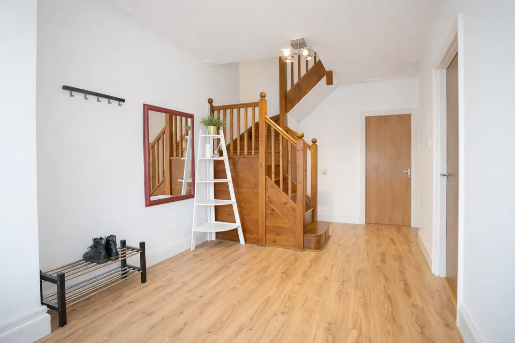 1 bedroom semi-detached house for rent
