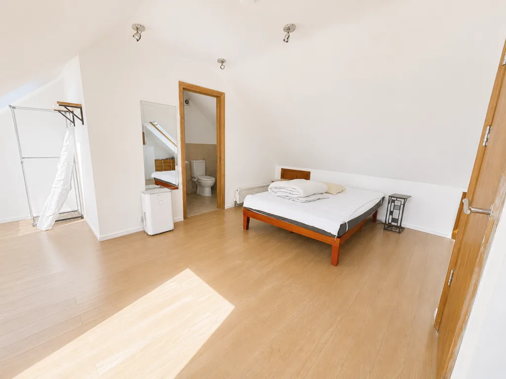 1 bedroom semi-detached house for rent