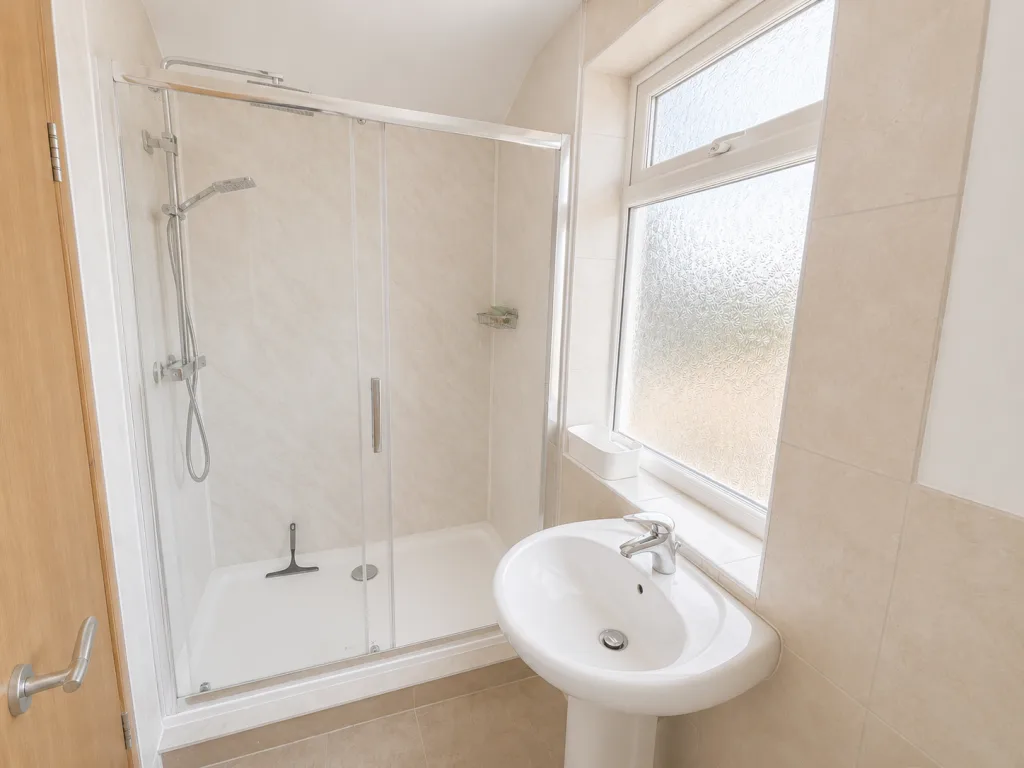 1 bedroom semi-detached house for rent