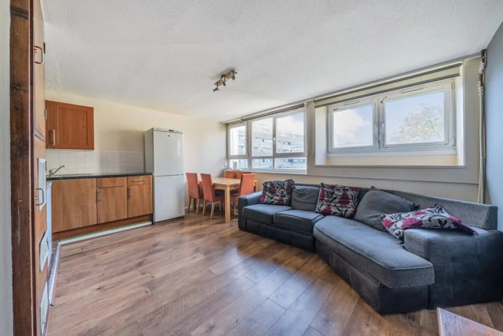 4 bedroom flat for rent