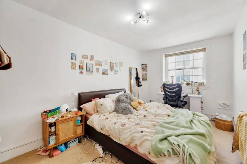 4 bedroom flat for rent