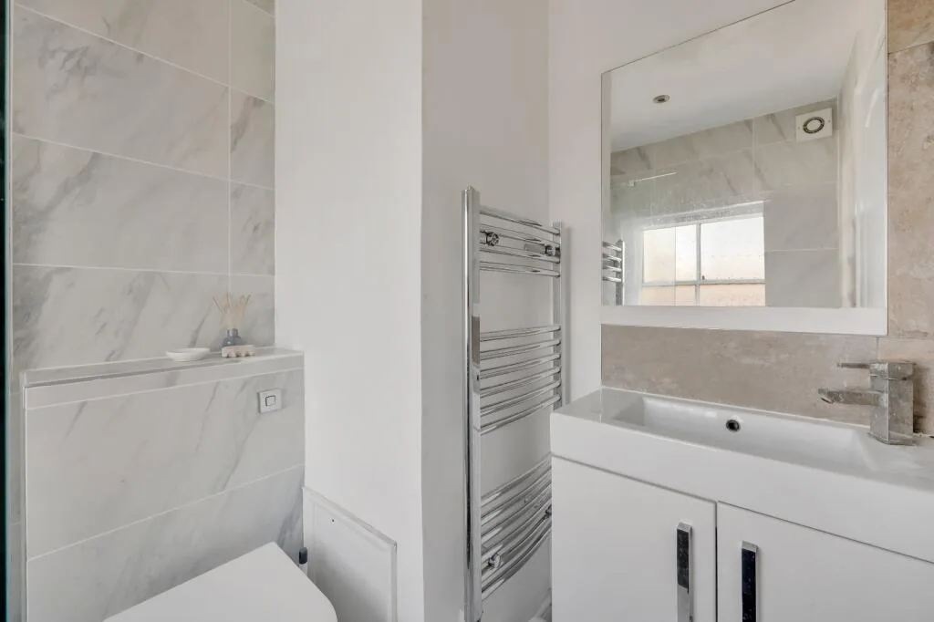 4 bedroom flat for rent