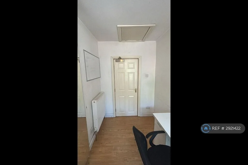 1 bedroom house share for rent
