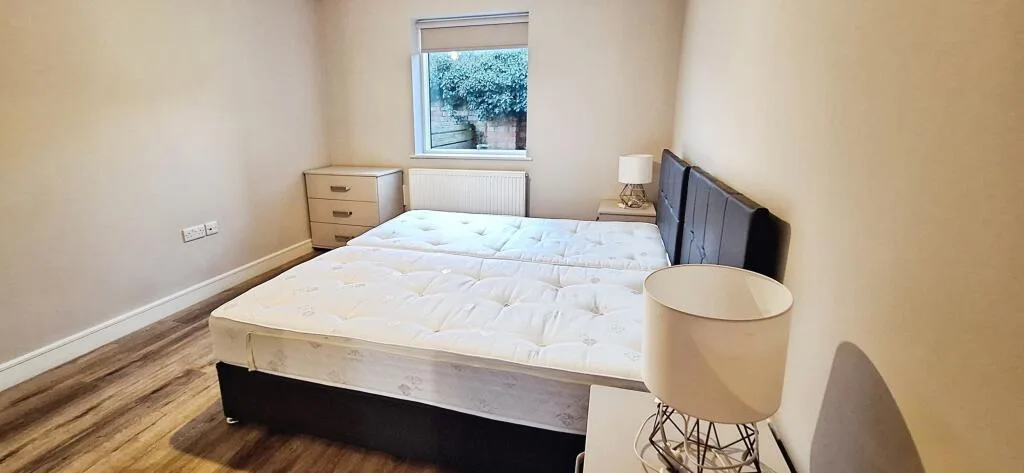 2 bedroom bungalow for rent