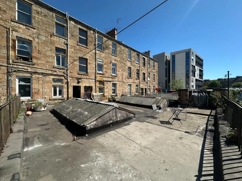 3 bedroom flat for rent
