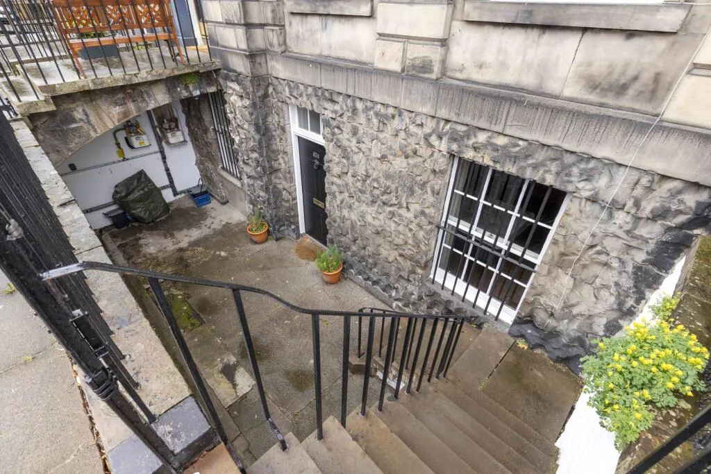4 bedroom apartment for rent