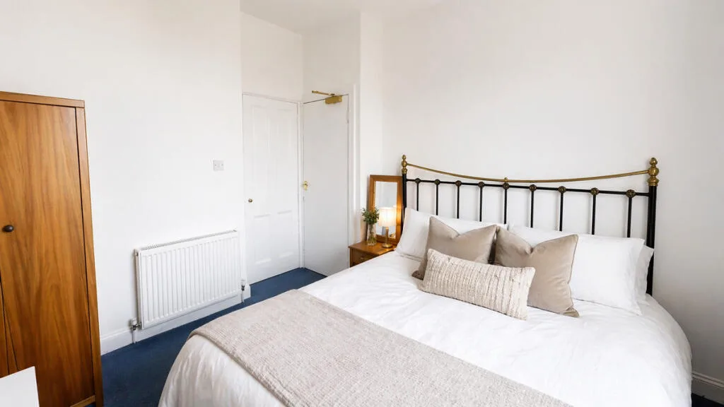 5 bedroom apartment for rent