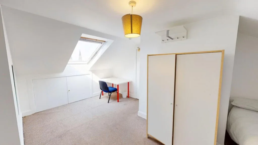5 bedroom apartment for rent