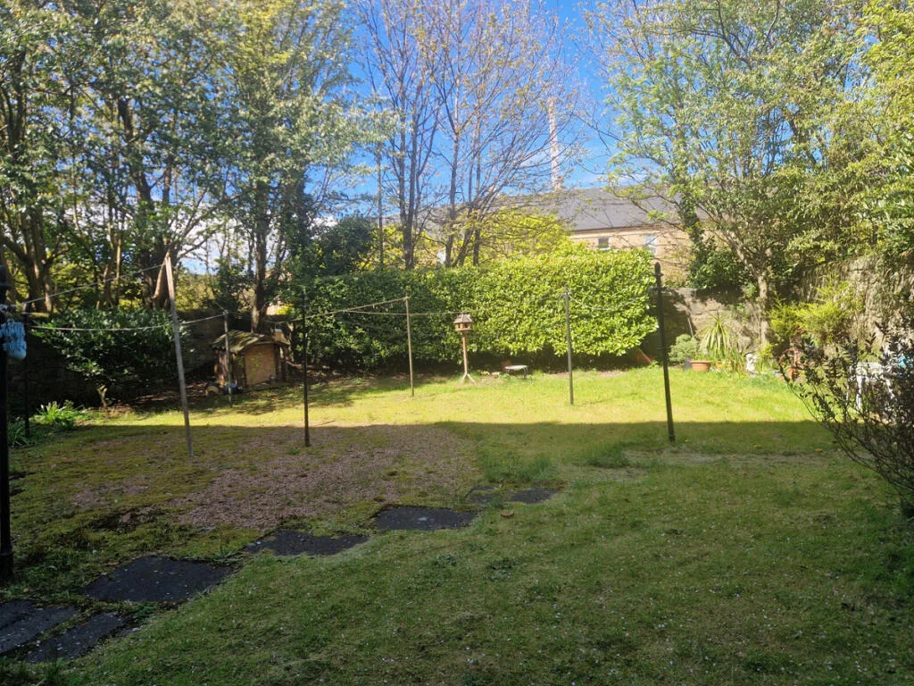 5 bedroom apartment for rent