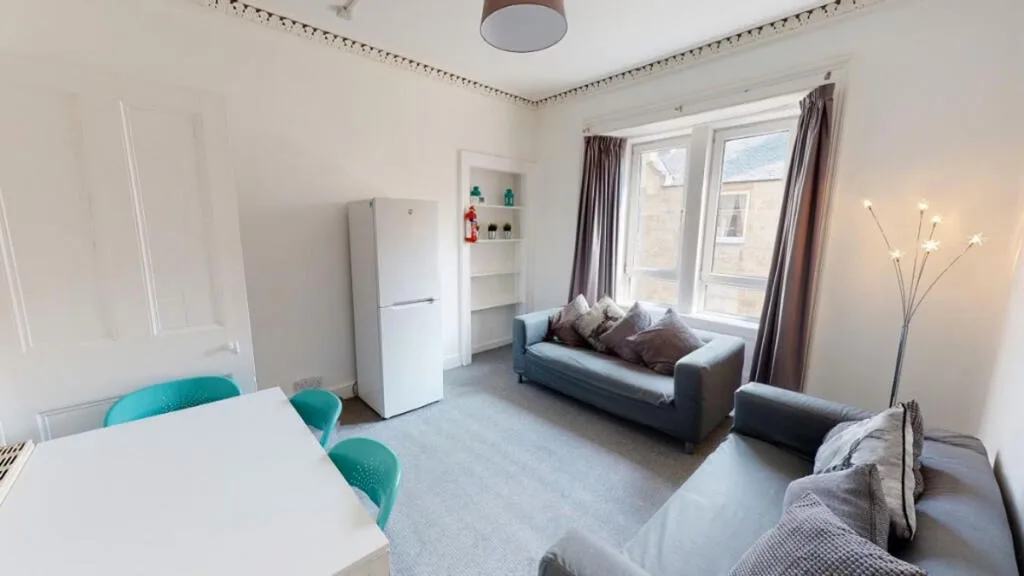 5 bedroom apartment for rent