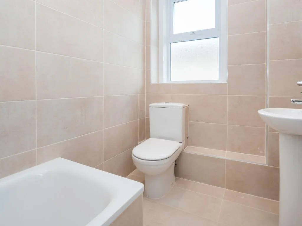 4 bedroom terraced house for rent