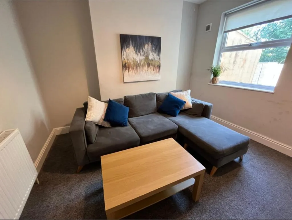 4 bedroom terraced house for rent