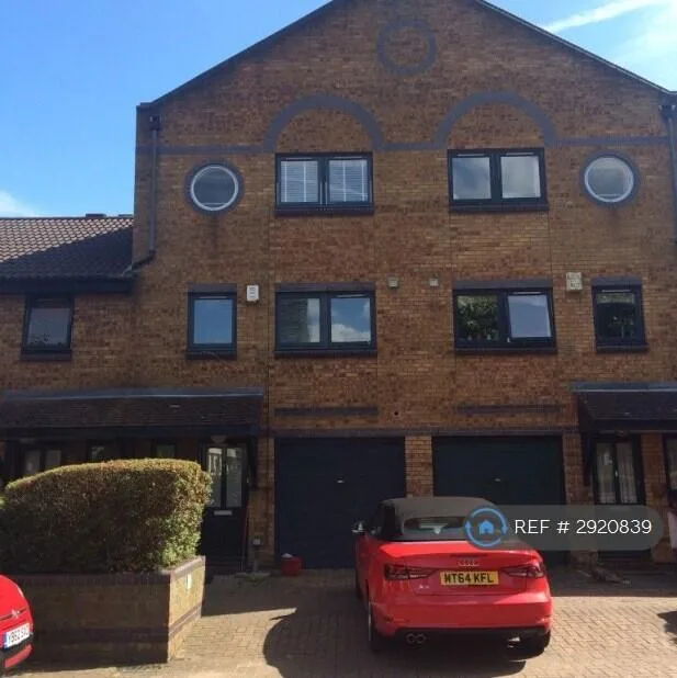1 bedroom house share for rent