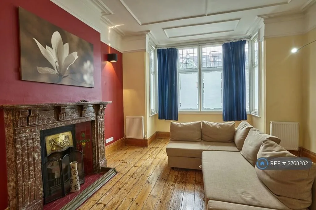 1 bedroom house share for rent