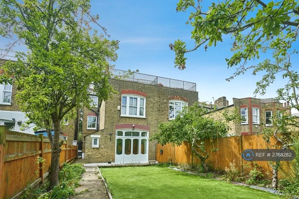 1 bedroom house share for rent