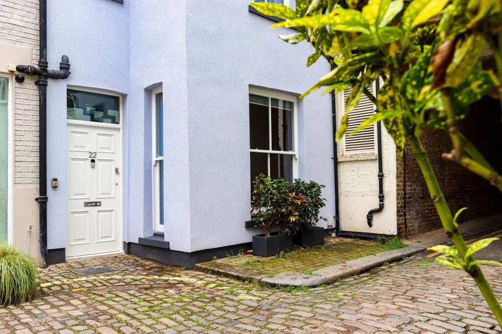 4 bedroom terraced house for rent