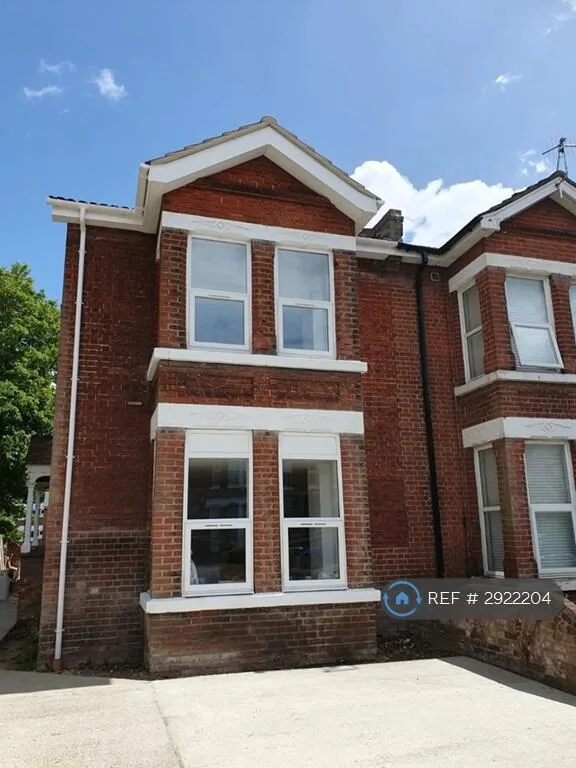1 bedroom house share for rent