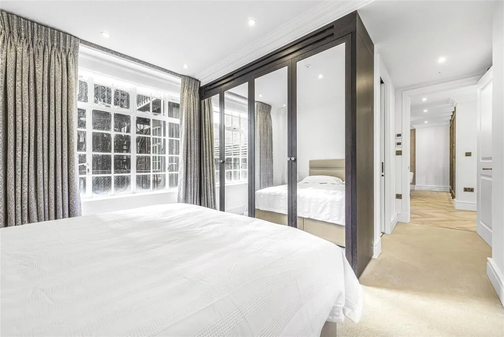 3 bedroom flat for rent
