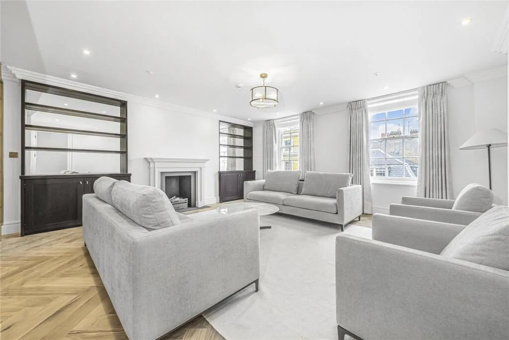 3 bedroom flat for rent