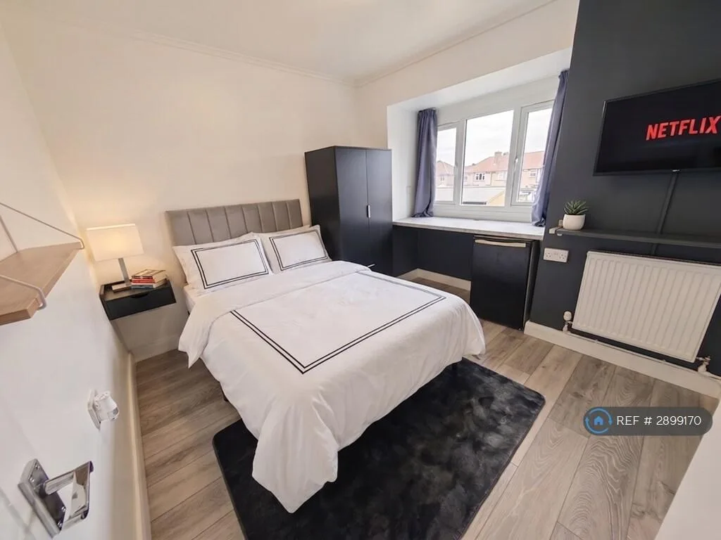1 bedroom house share for rent