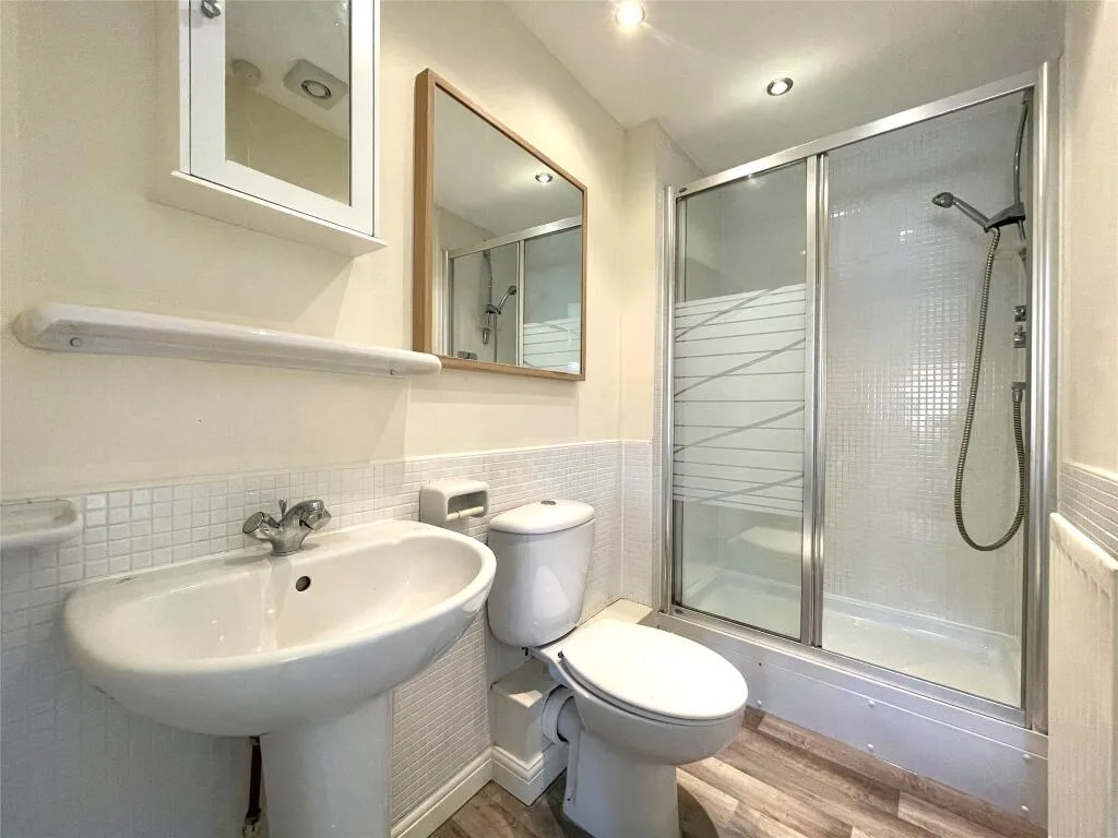 4 bedroom terraced house for rent