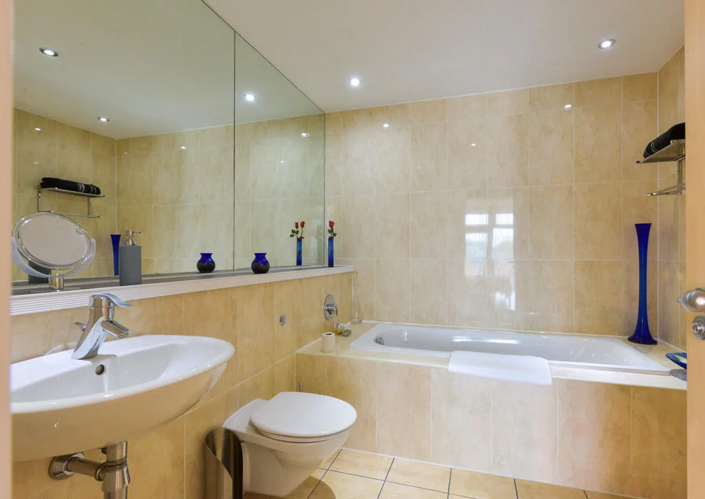 5 bedroom penthouse for rent