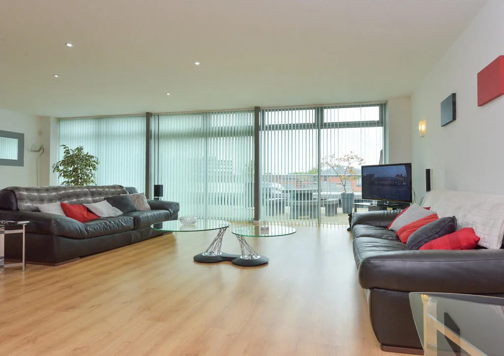5 bedroom penthouse for rent