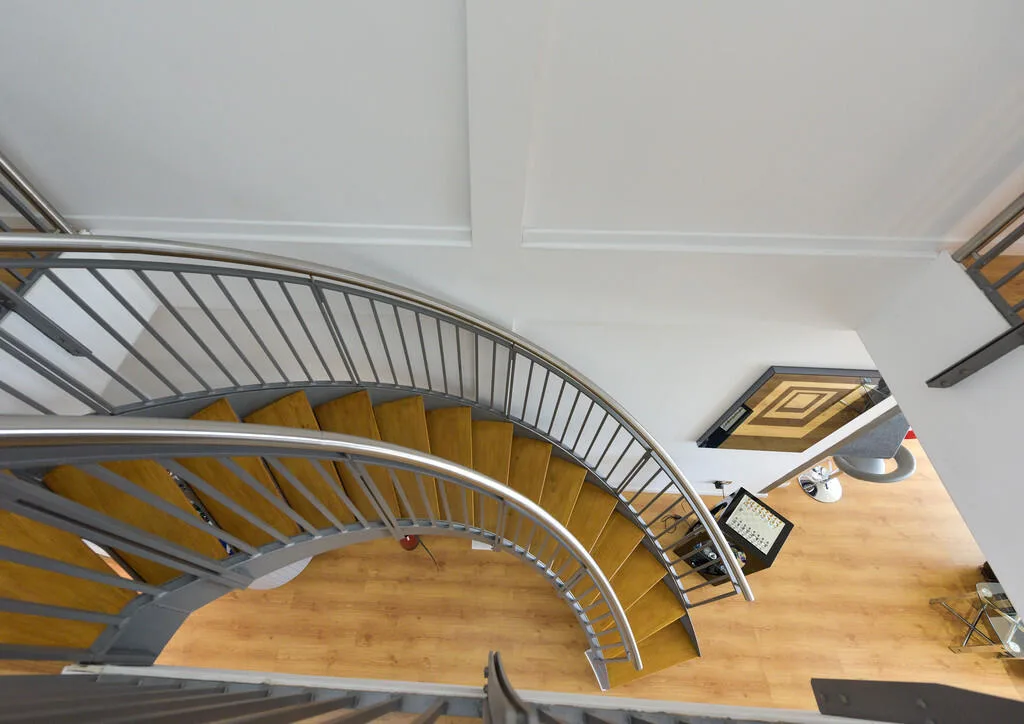 5 bedroom penthouse for rent