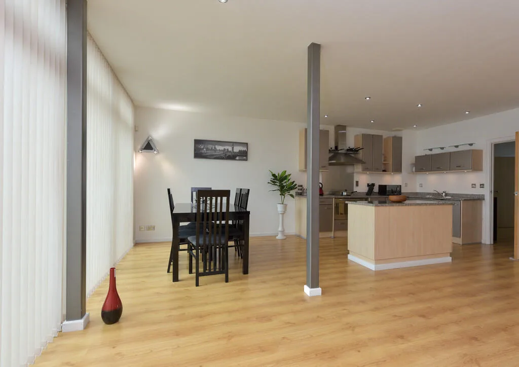 5 bedroom penthouse for rent