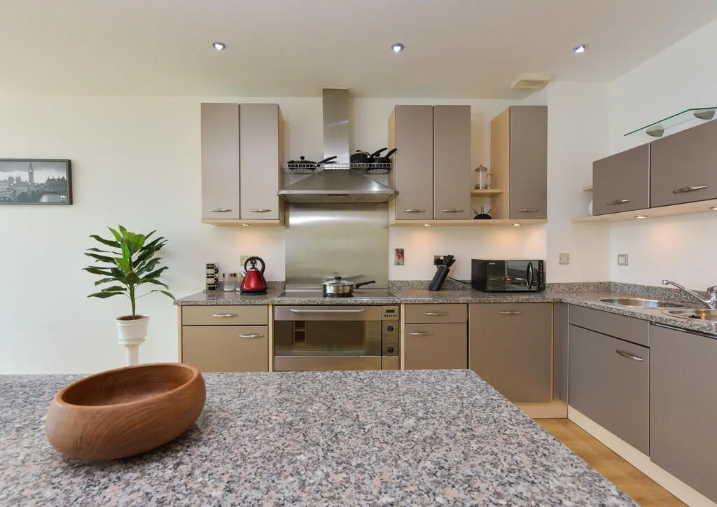 5 bedroom penthouse for rent