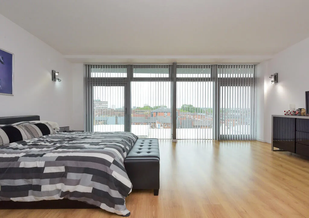 5 bedroom penthouse for rent