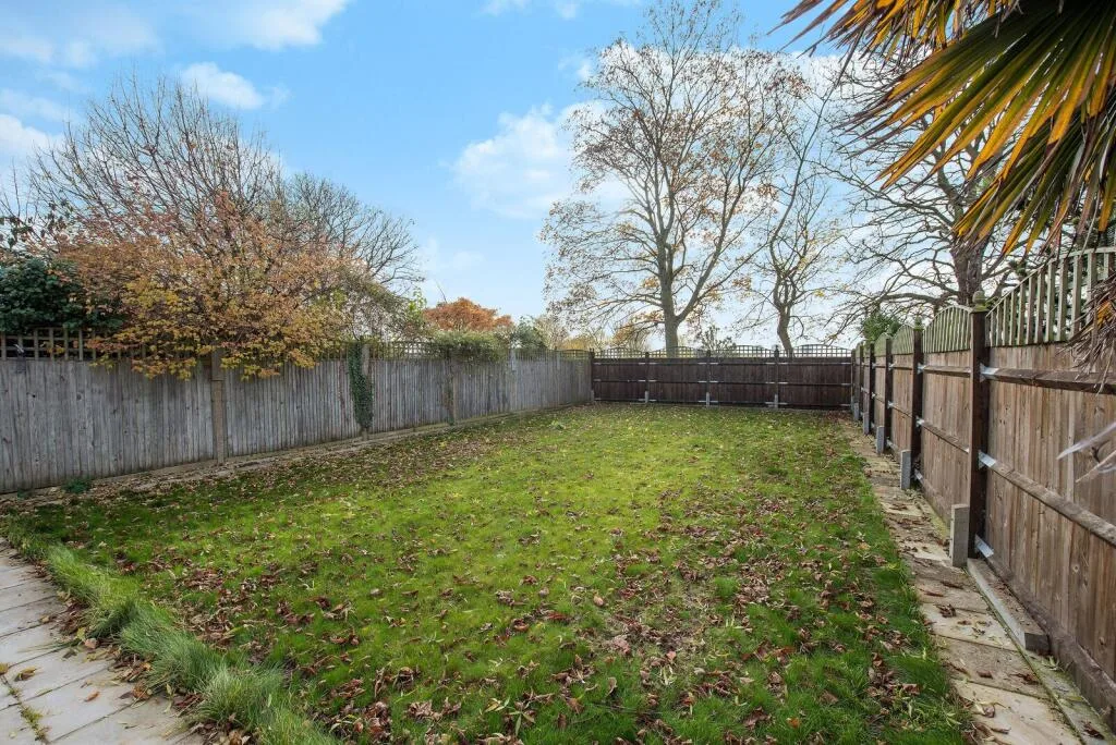 4 bedroom house for rent