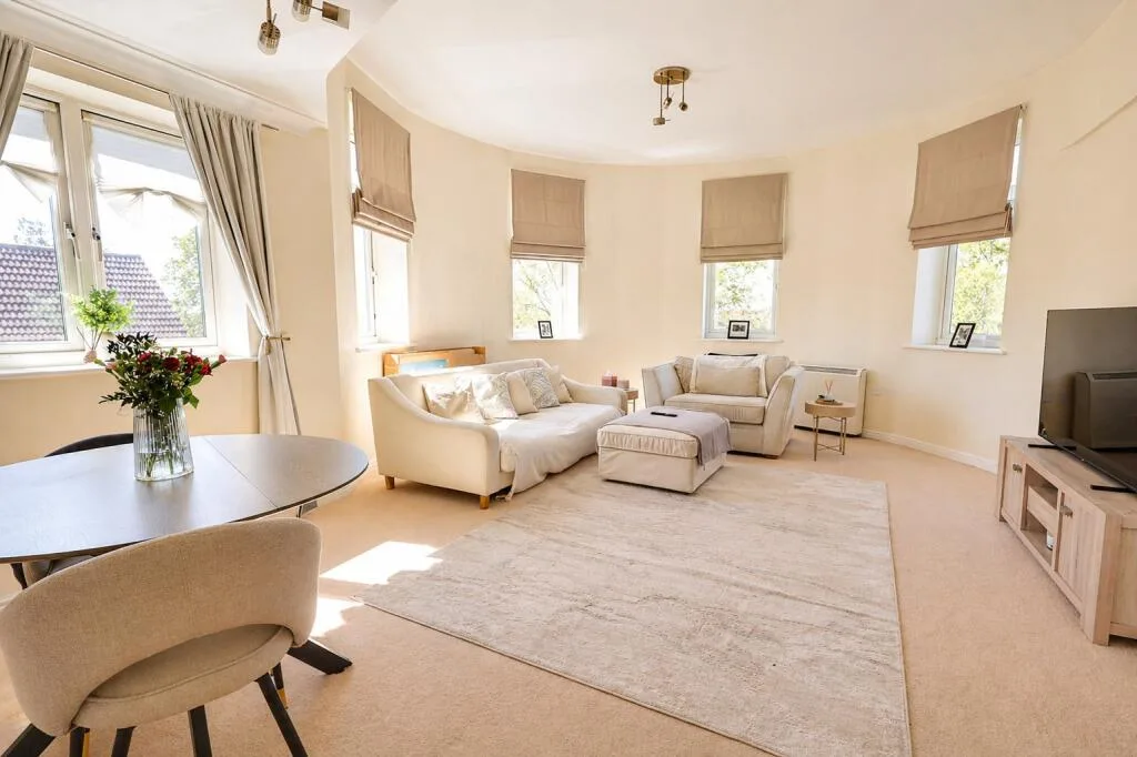 2 bedroom apartment for rent