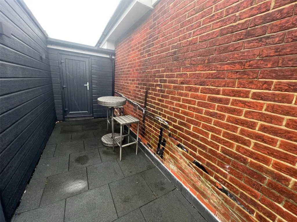 1 bedroom penthouse for rent