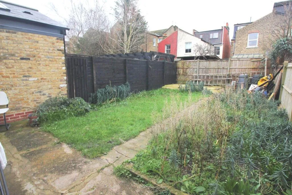 House share for rent