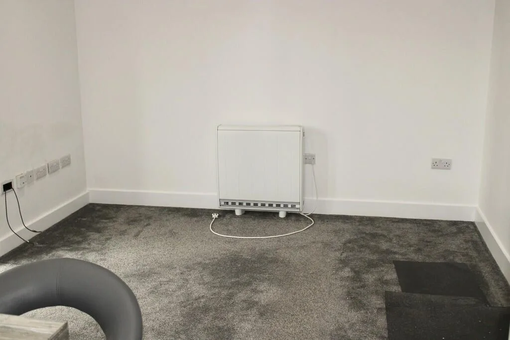 2 bedroom end of terrace house for rent