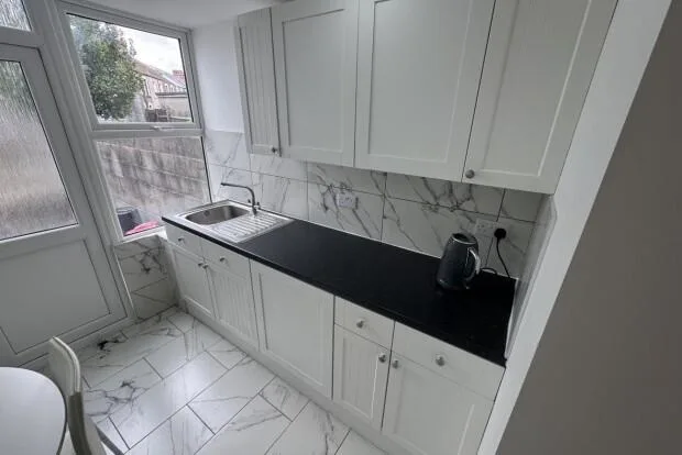 4 bedroom terraced house for rent