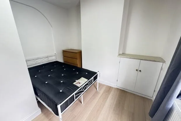 4 bedroom terraced house for rent