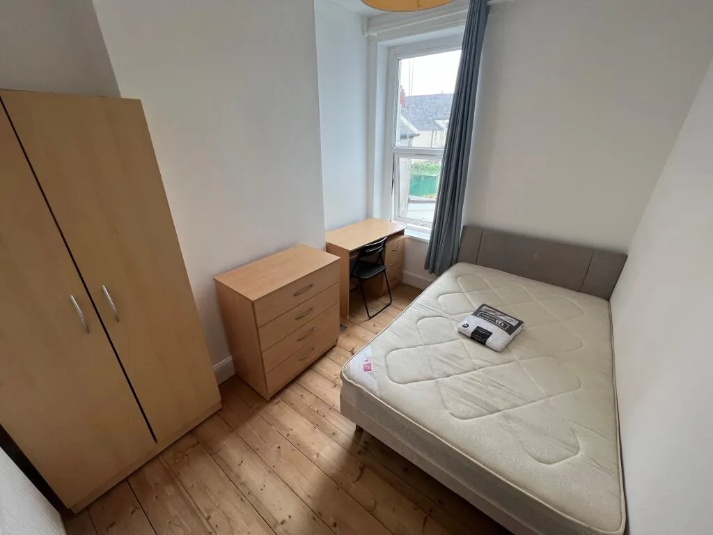 4 bedroom terraced house for rent